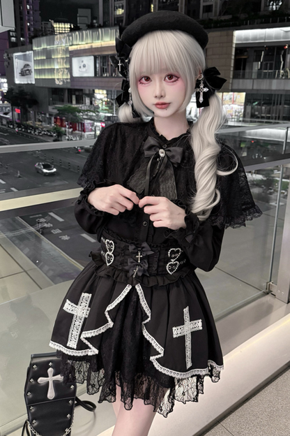 Hemd im Cape-Stil + Kreuzrock + Hut