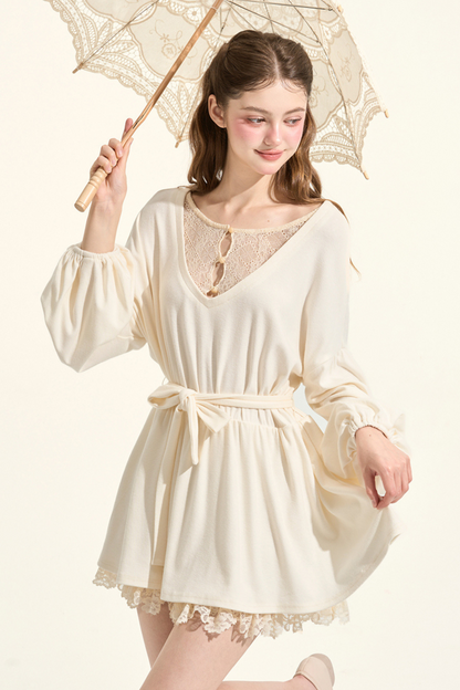 クリーミーバニラランタンスリーブVネックドレス