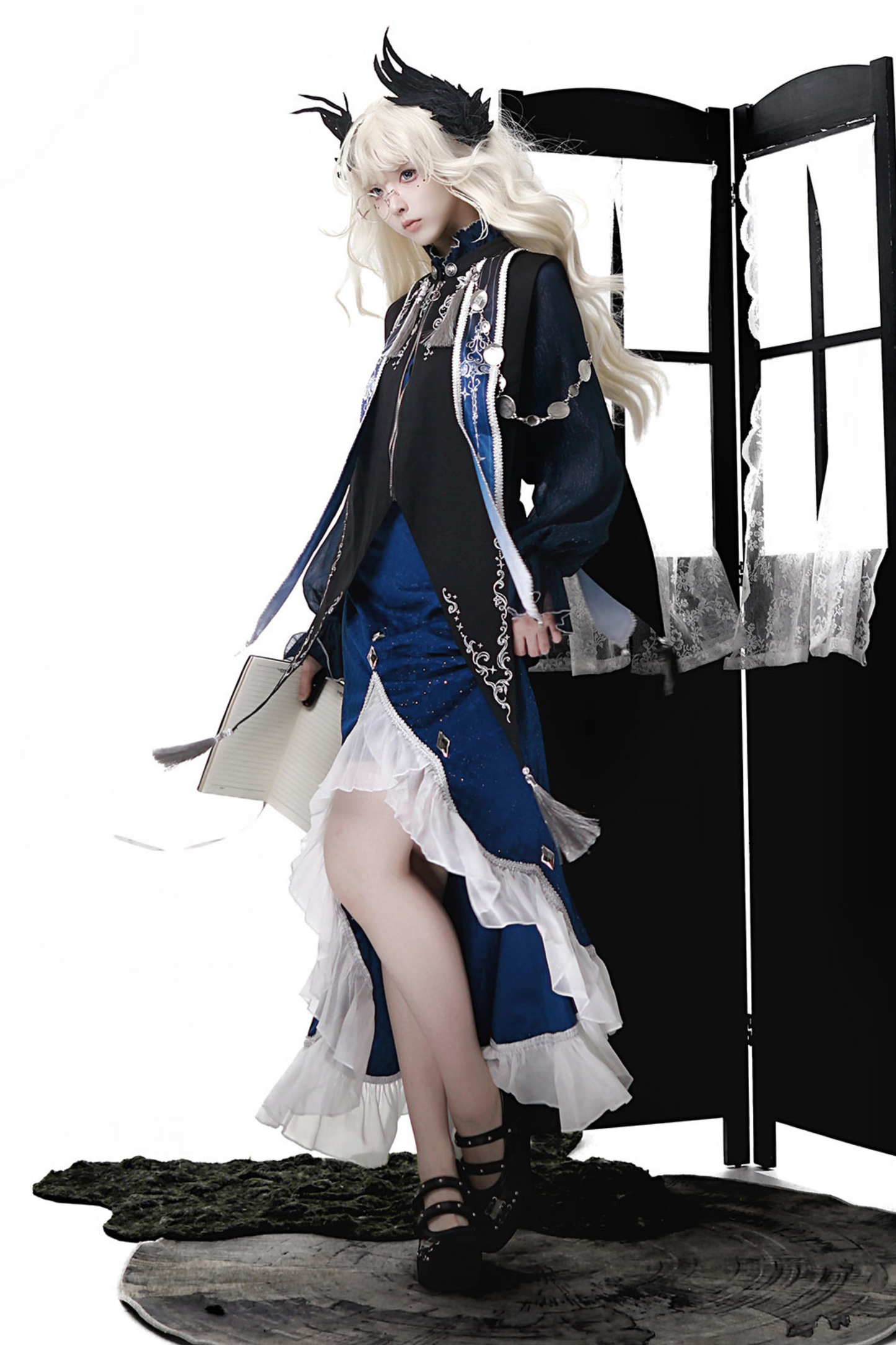 Courtly Dark New China Mermaid Setup