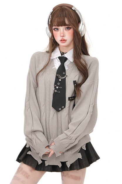 ダークカレッジルーズニット