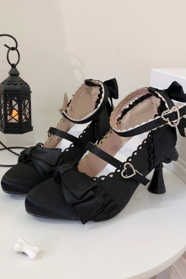 Clap ribbon Lolita shoes