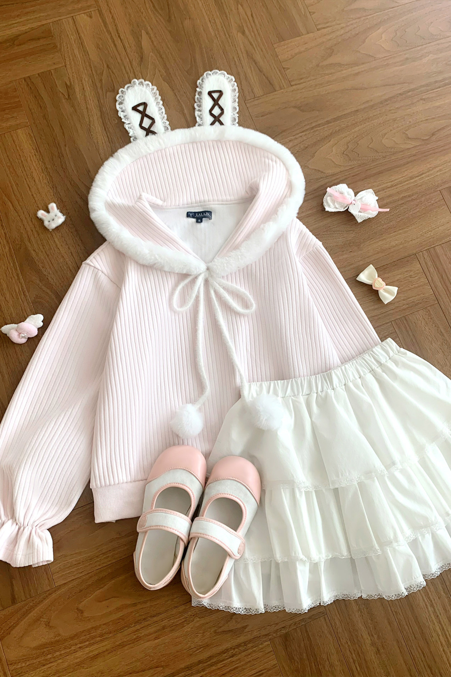 レースバニーフードトップス+スカート