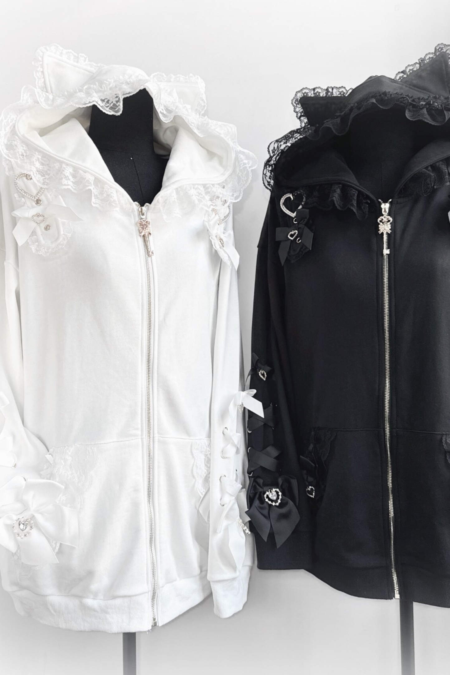 Dark-Herz-Katzen-Kapuzenjacke mit lockerem Reißverschluss