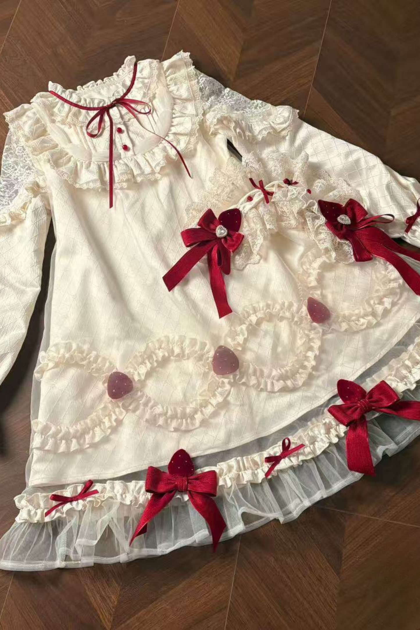 Strawberry Cream Doll Lolita Dress + Strawberry Ribbon