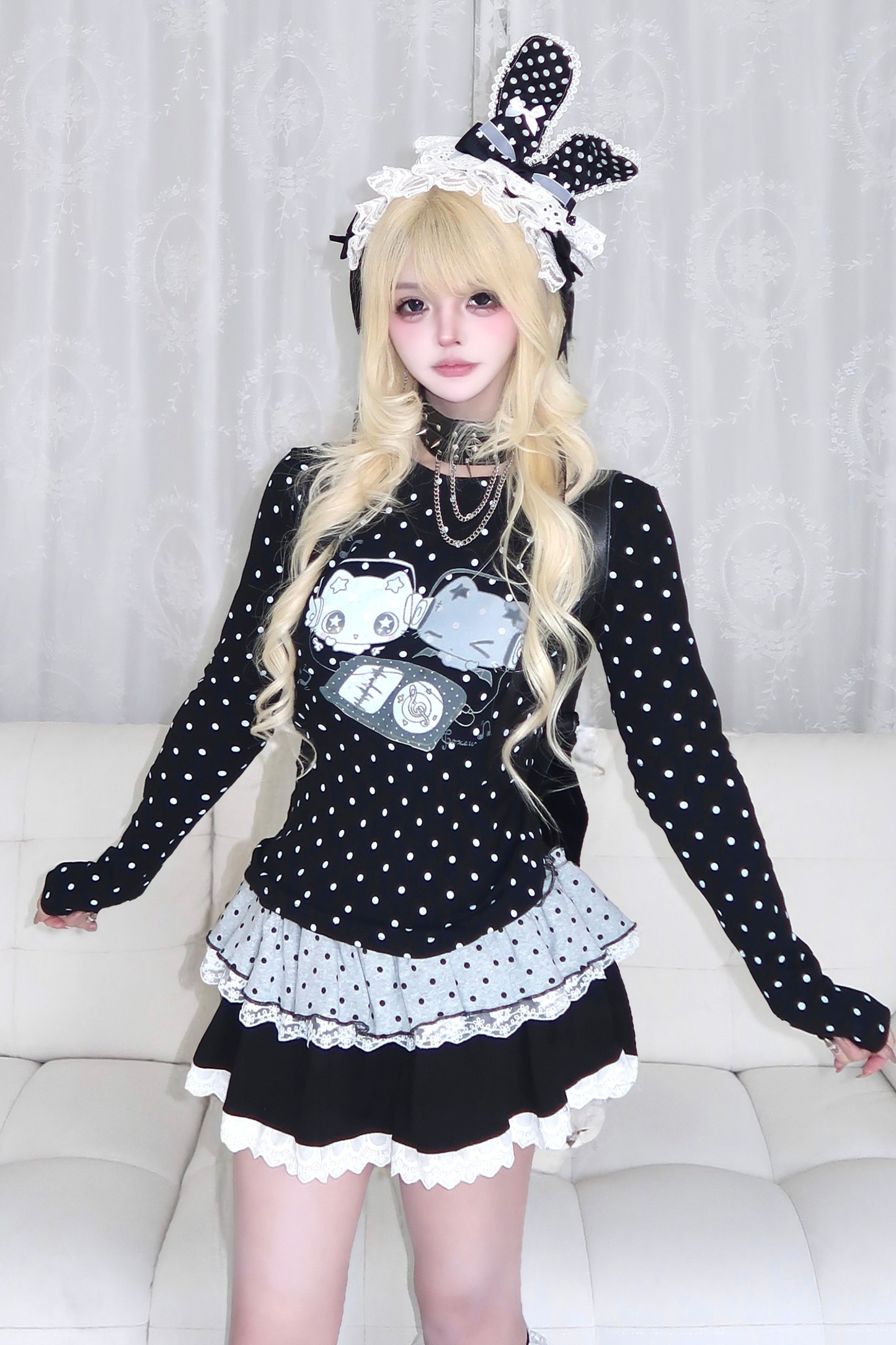 ゴシックドットスリムフィットトップス