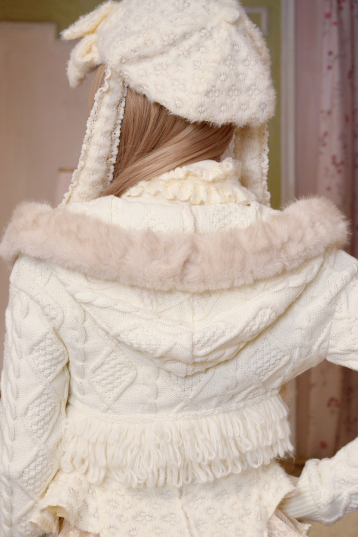 ファーフードケーブルニットカーディガン+ファーハット