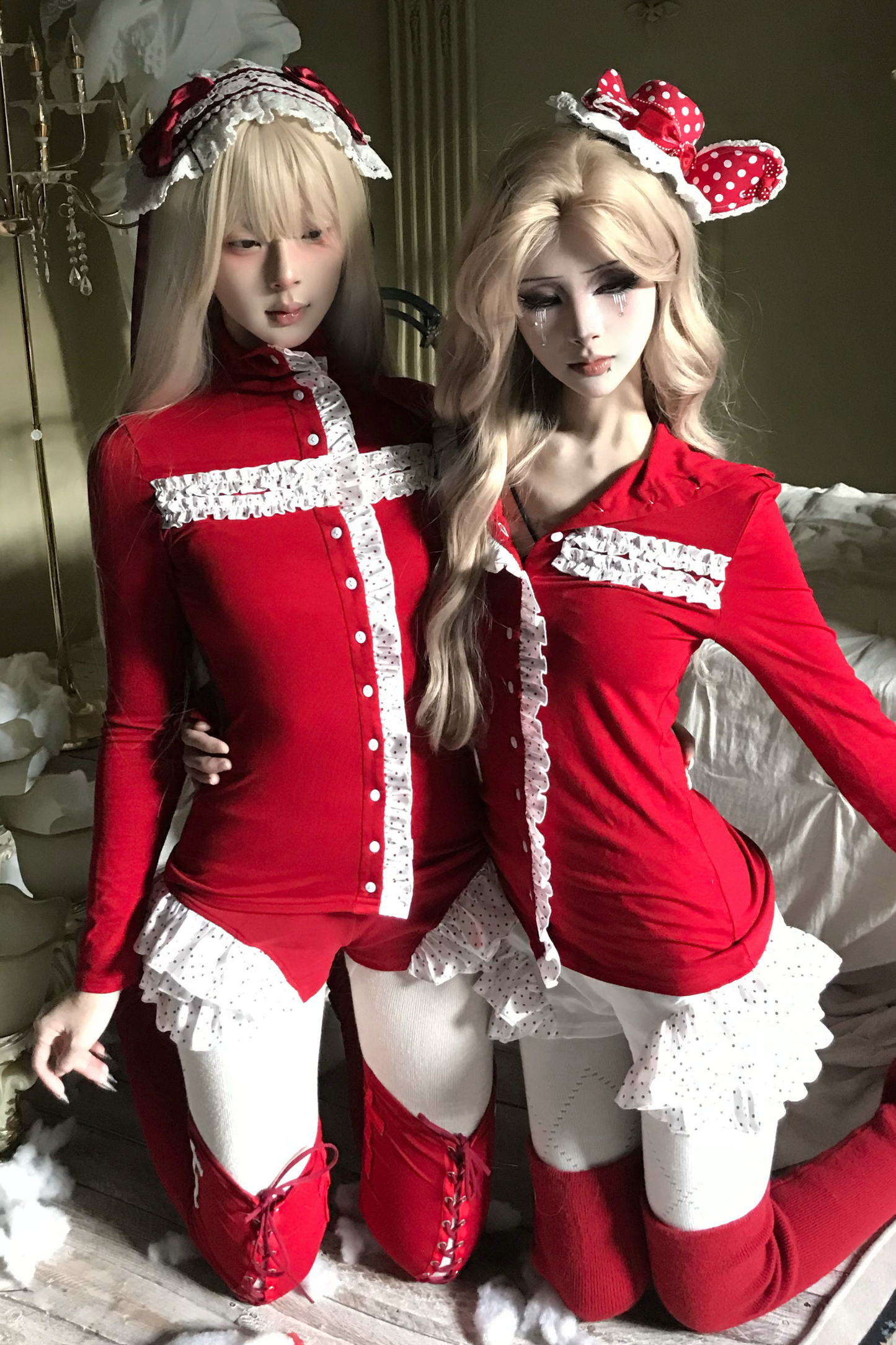 レースクロスタートルネックトップス+レースショートパンツ