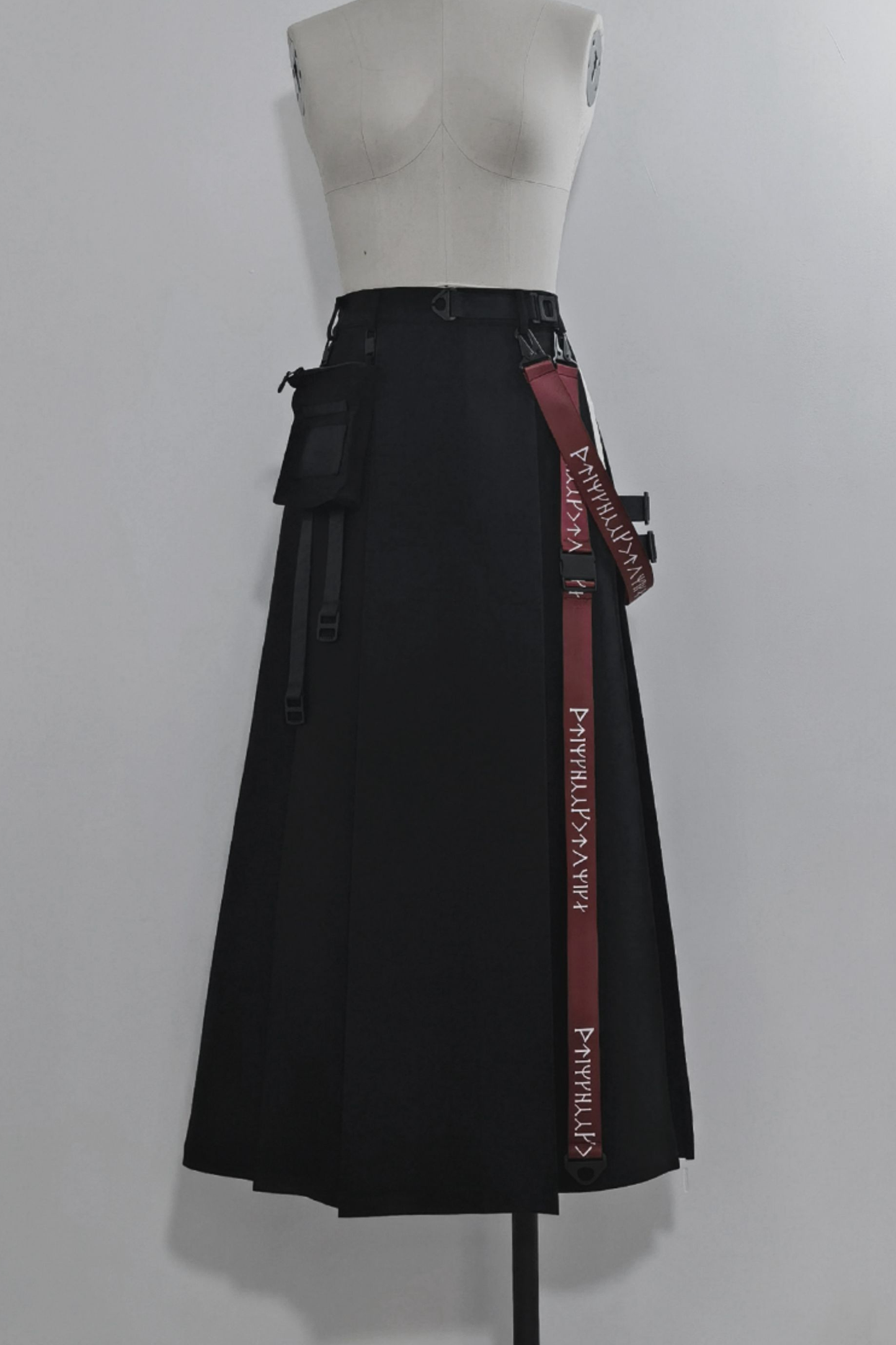 クールハンサムスリットスカート