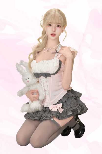 ピーチピンクコルセットトップス＋ドットケーキスカート