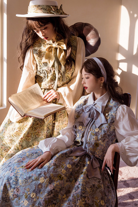 길디드 이어즈 레트로 드레스