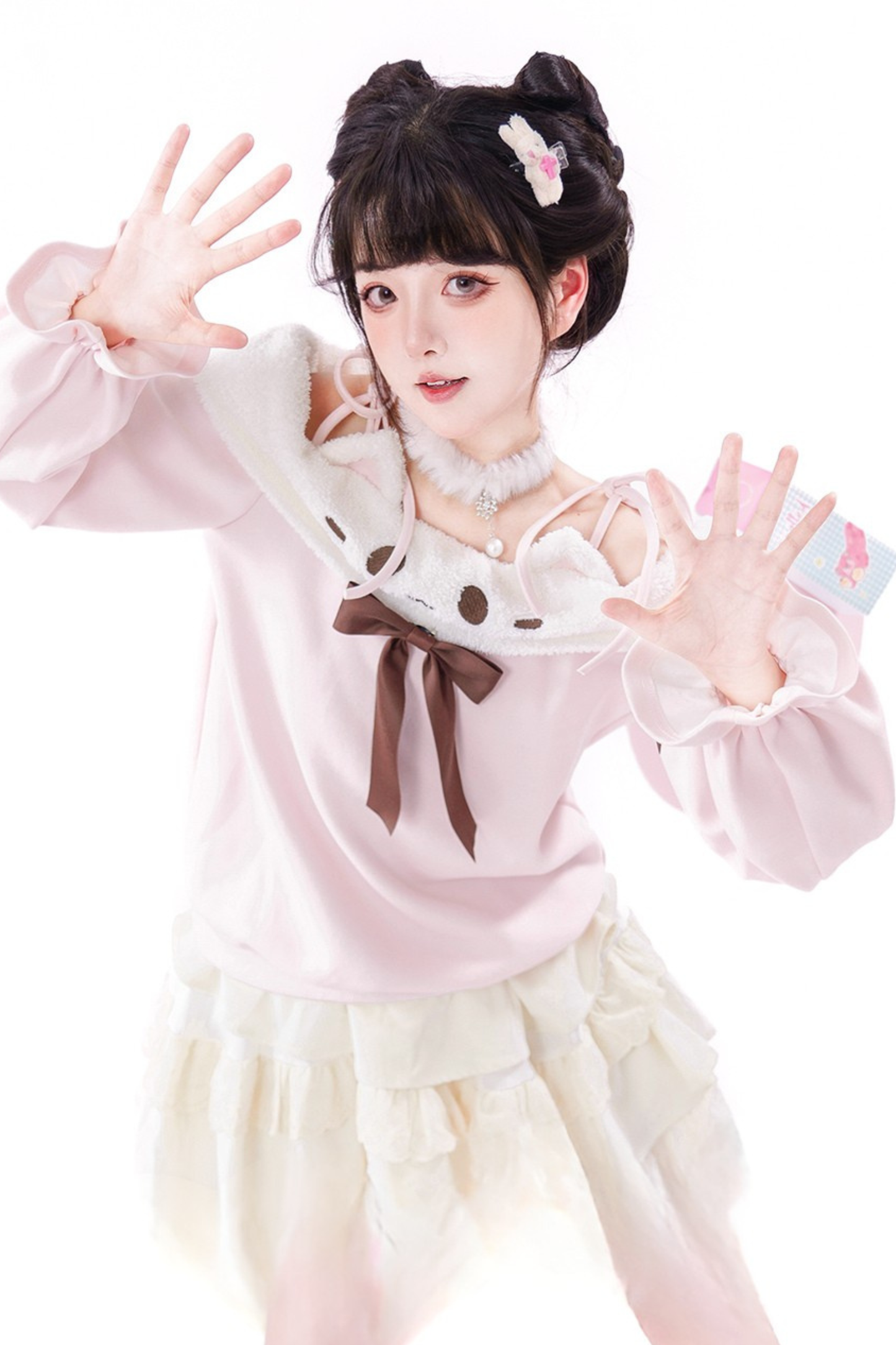 キャットオフショルダートップス+ケーキスカート