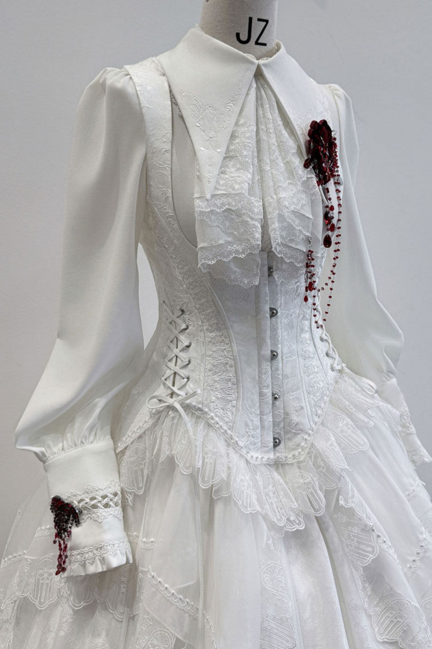 【4月19日预售截止】哥特蕾丝连衣裙+胸衣+裙子+上衣+发带+帽子+胸针