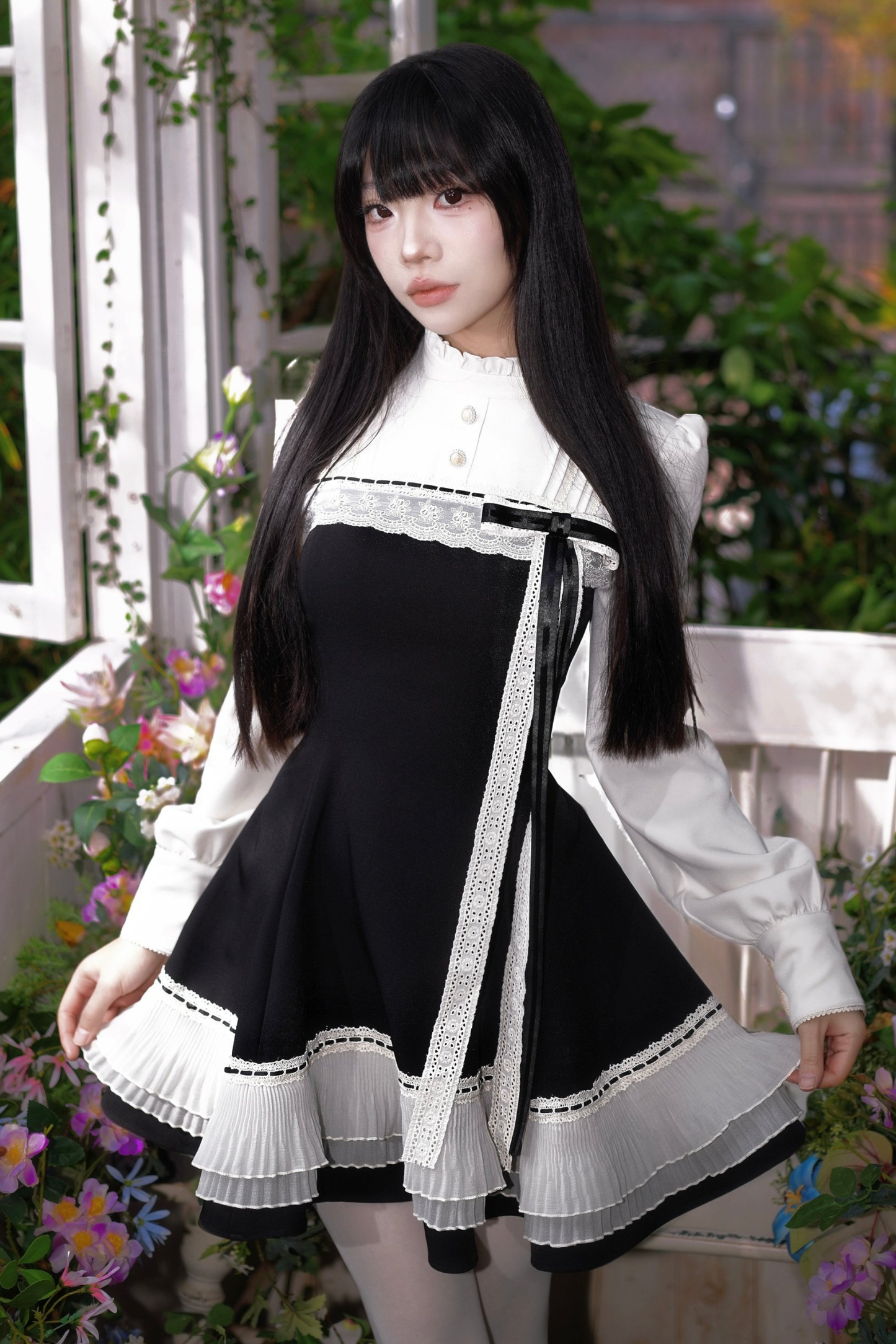 フレンチブラックシックドレス