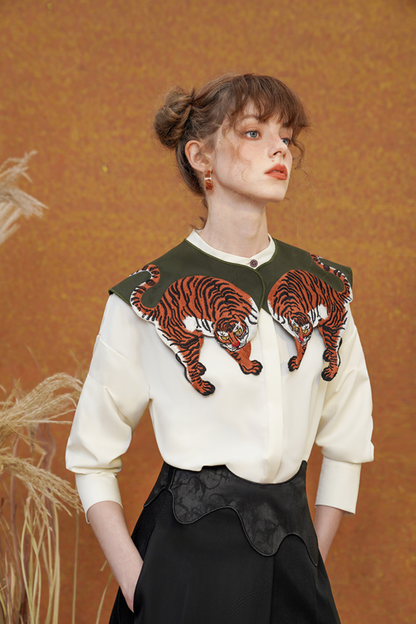 tiger faux collar