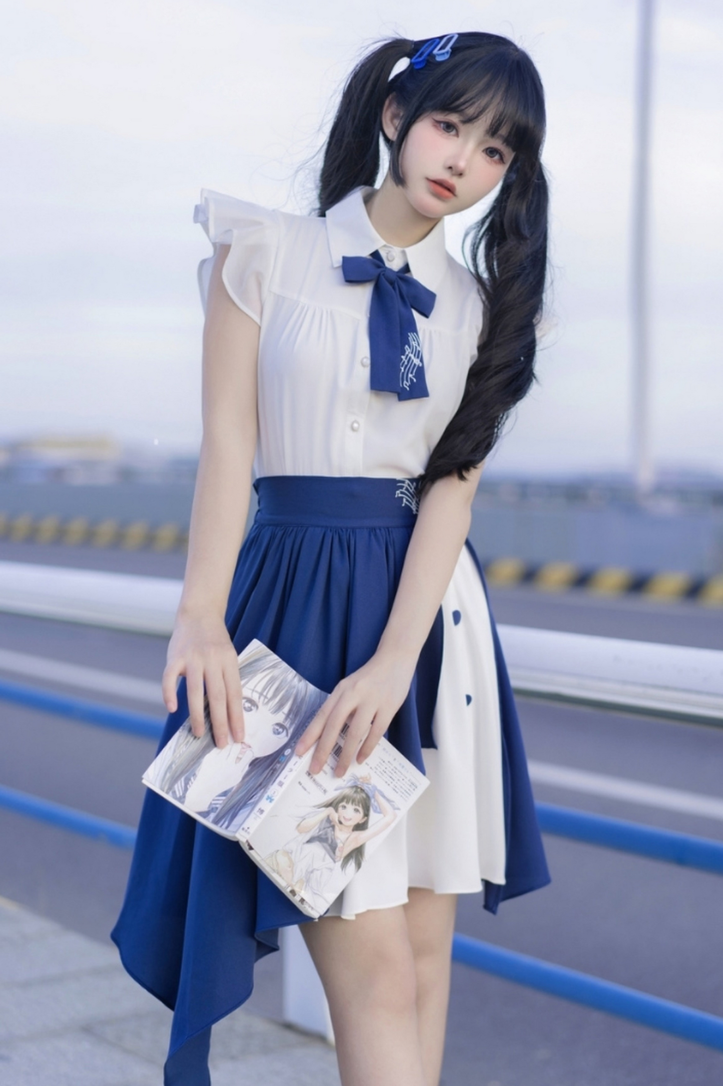 Top elegante sin mangas + Falda con abertura