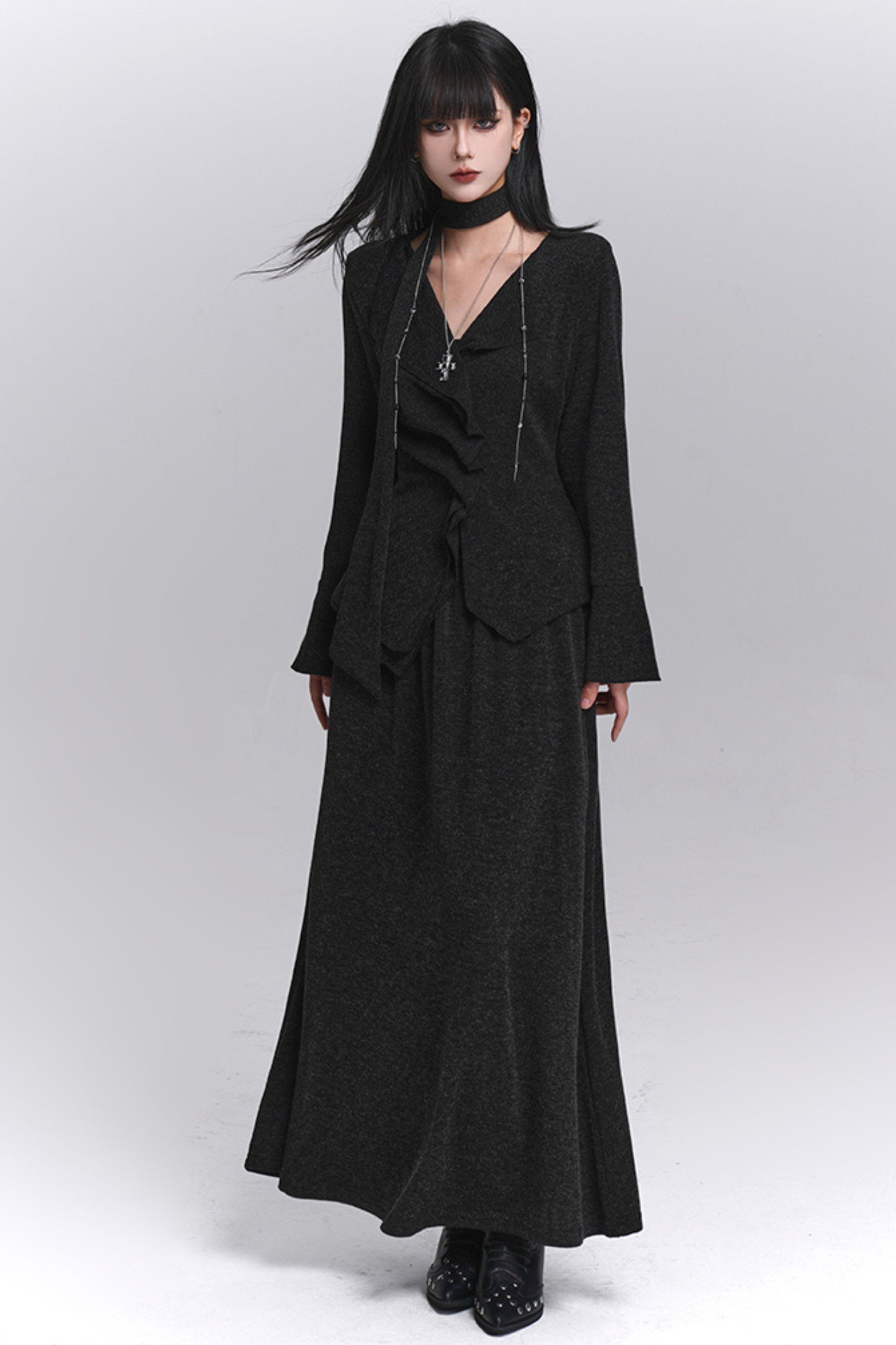 シックモードトップス＋ロングスカート