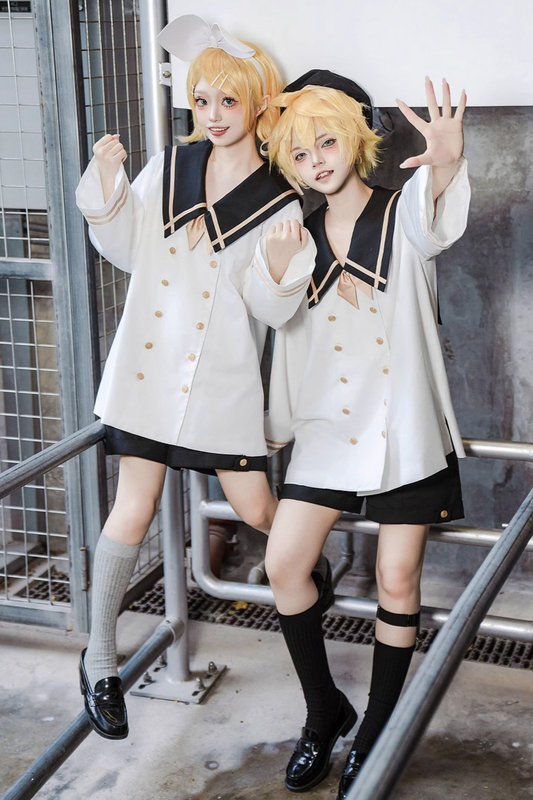 プリンスビッグセーラートップス＋パンツ＋ベレー帽＋ネクタイ＋ソックス