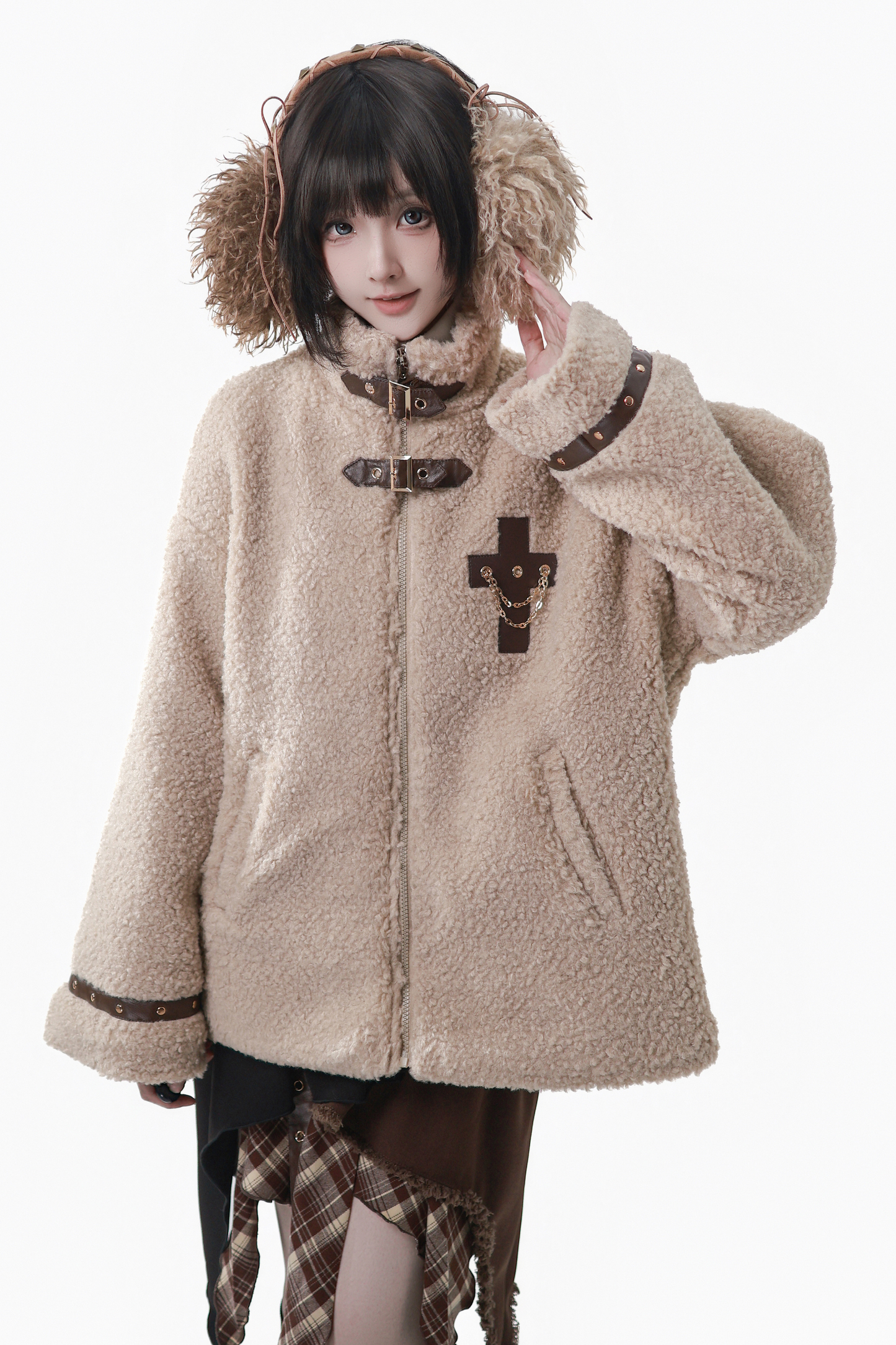 ヘーゼルナッツベルベットウールコート+チェックスカート+トップス+レッグカバー