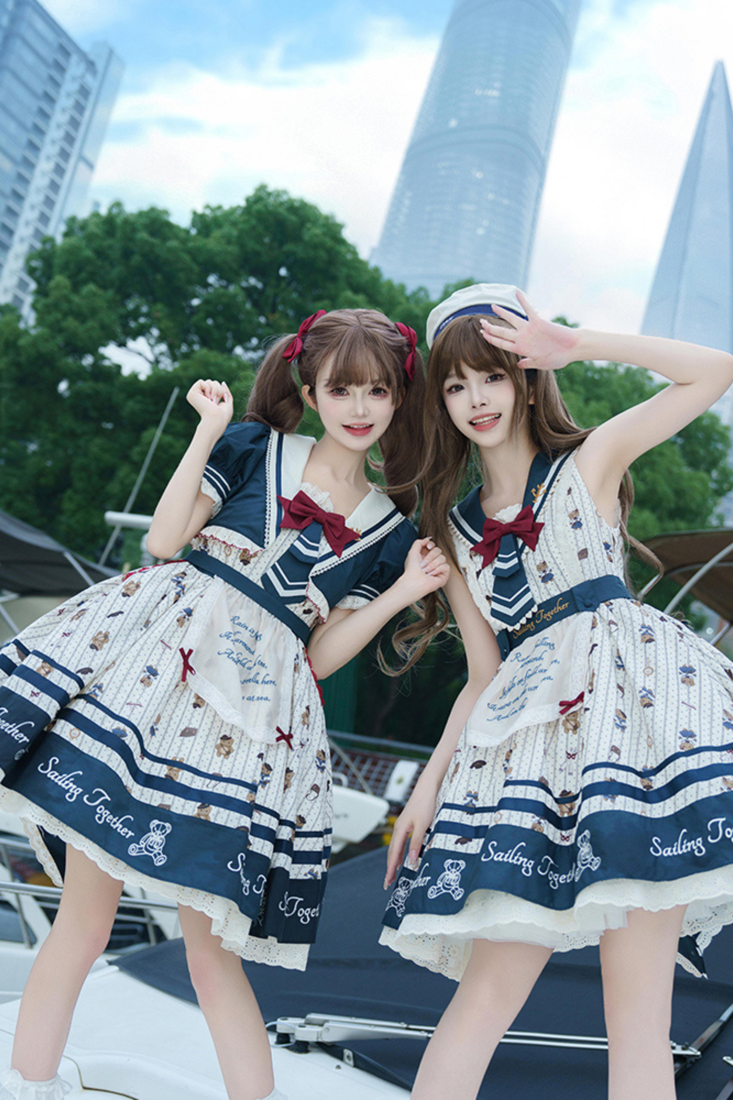 Jasmine Bear Marine Design Jumperskirt + Short Outerwear