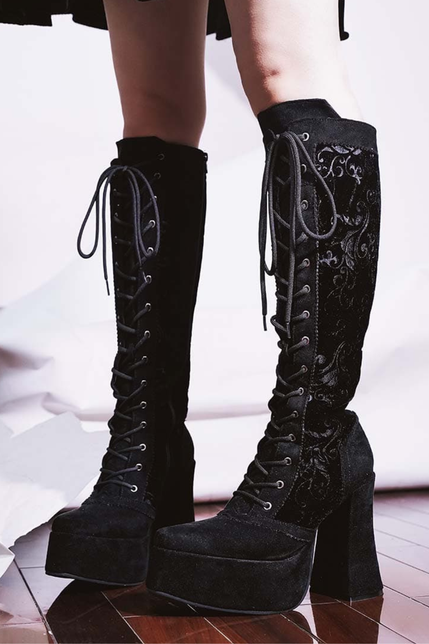 デーモンハンターナイトレースアップブーツ