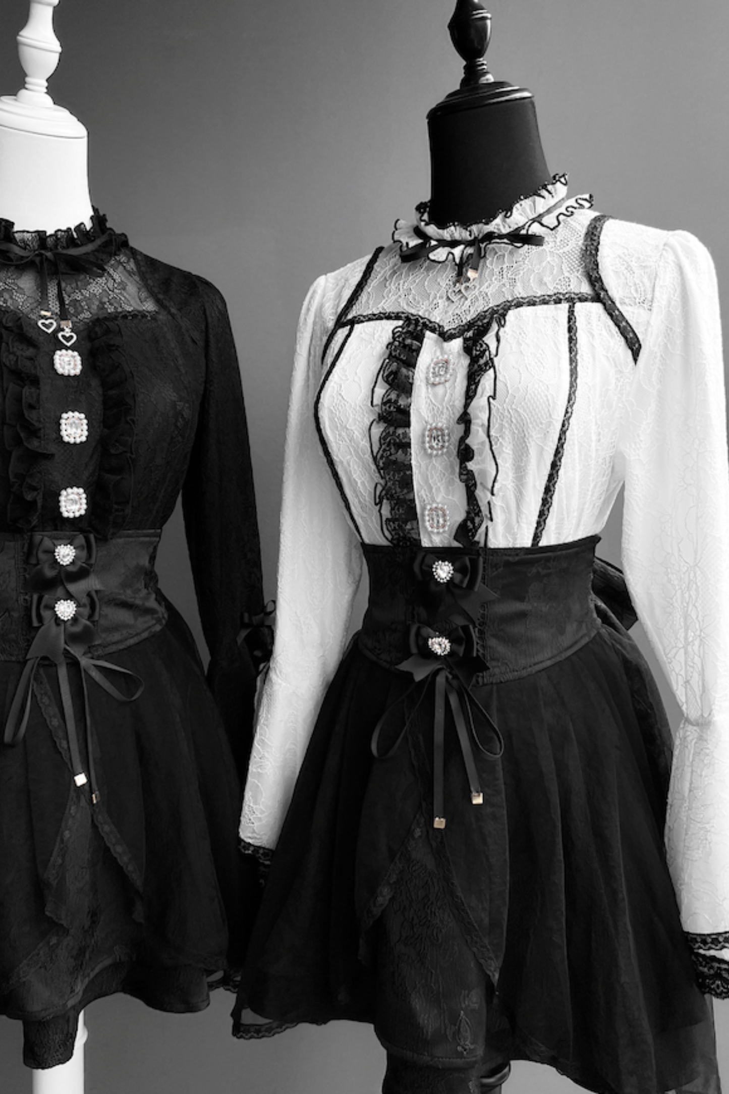 レースフレアスリーブブラウス+スカート