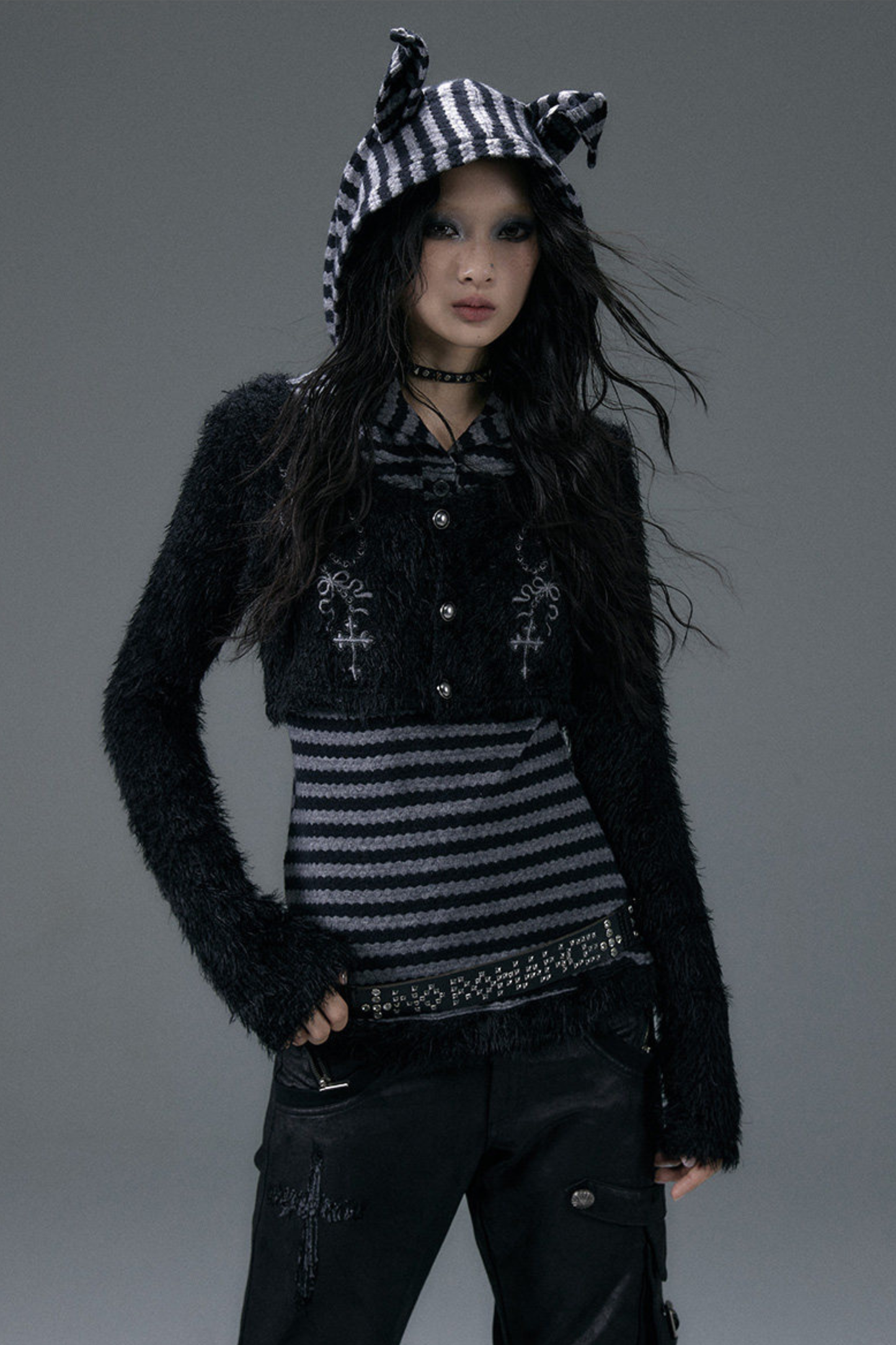 Gestreiftes Tier-Kapuzenoberteil