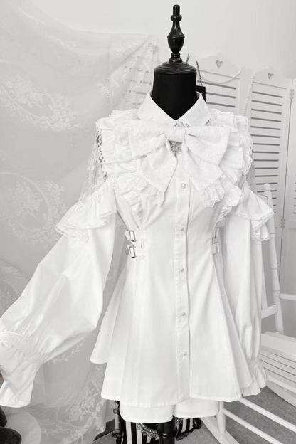 Kleid mit schulterfreiem Spitzendesign + Kurze Hose