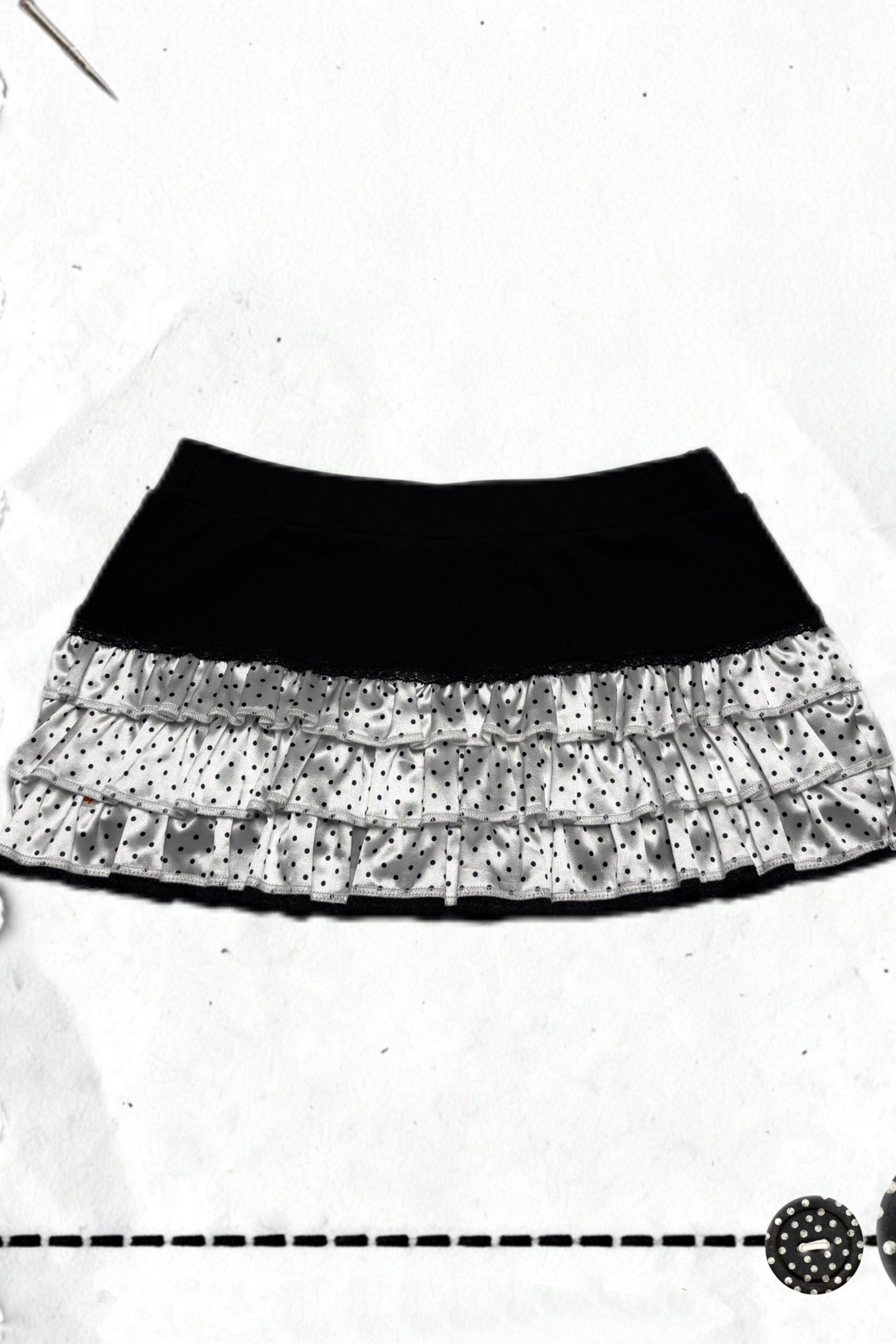 クロスドットタートルネックトップス+スカート+ペンダント