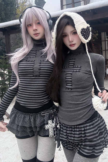 クロスハイネックトップス+パンツスカート+ペンダント