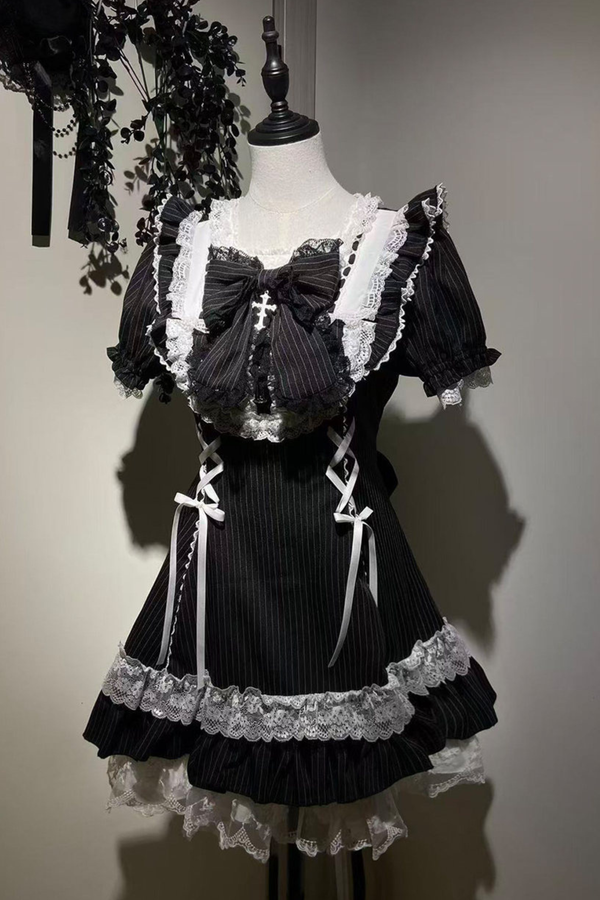 ダークレースアップストライプドロリータドレス+ラビットハット+スリーブ