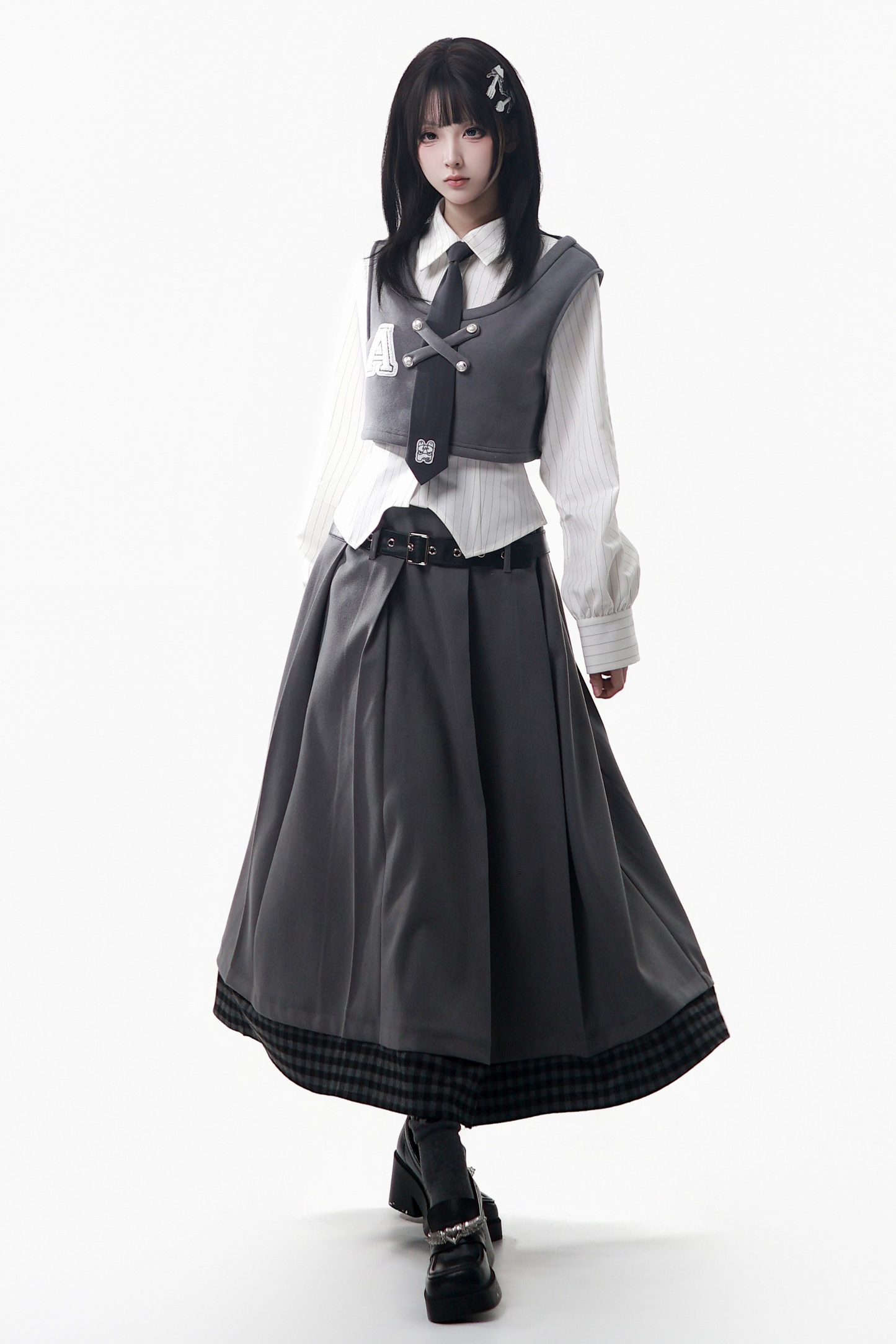 ストライプコート+シャツ+ベスト+ロングスカート