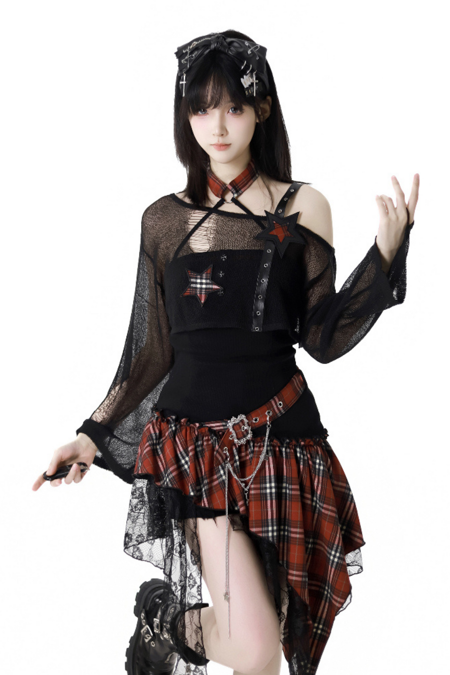 ロックシックチェックドレス＋ワンショルダーショートトップス＋ショートパンツ