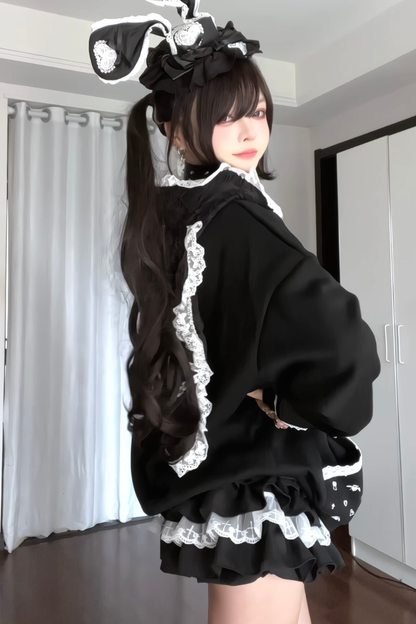 ダークキュートレースフードパーカー