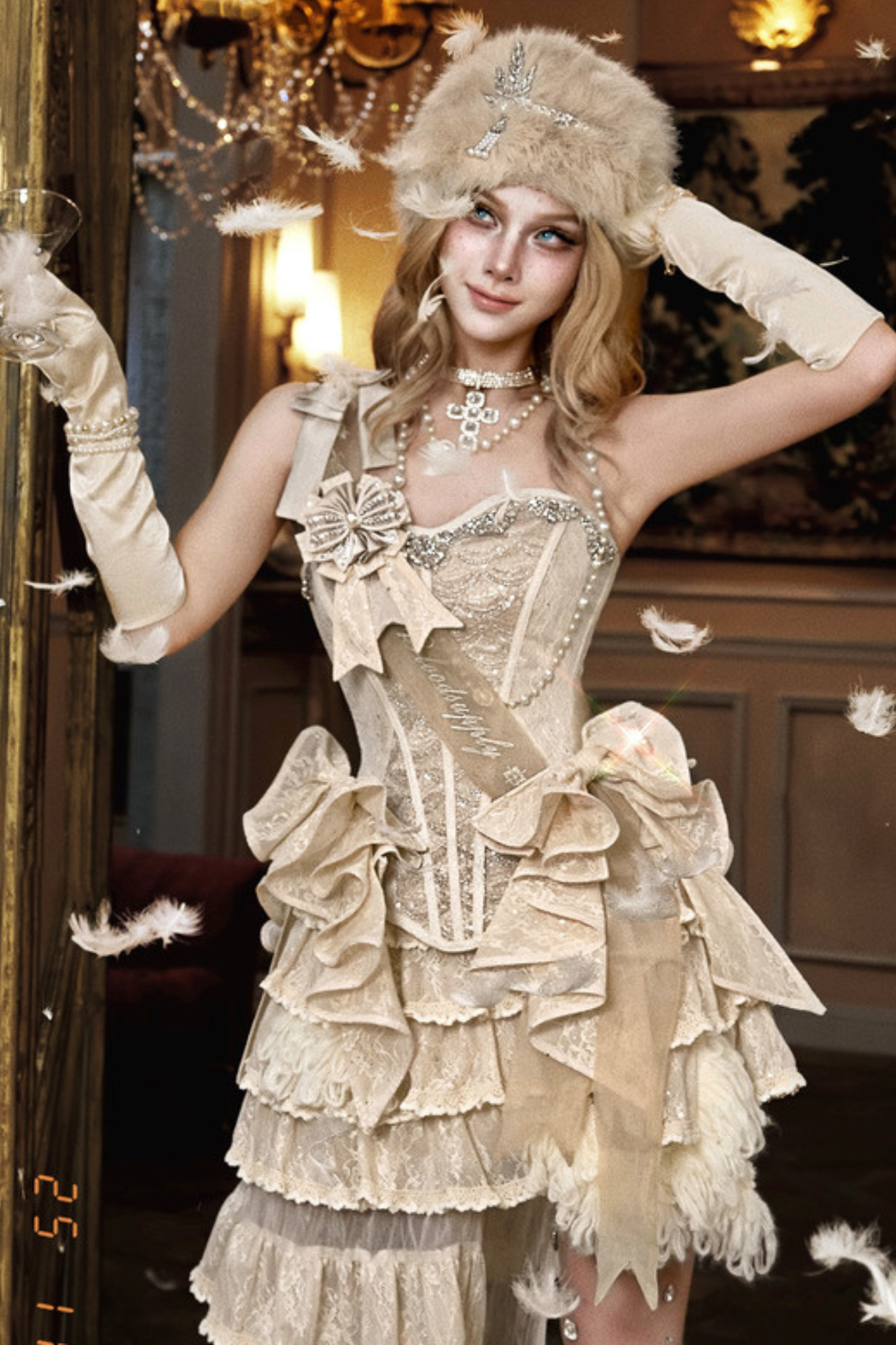 ナイトパーティーゴシックリボントップス+リボン+ブローチ+ハット