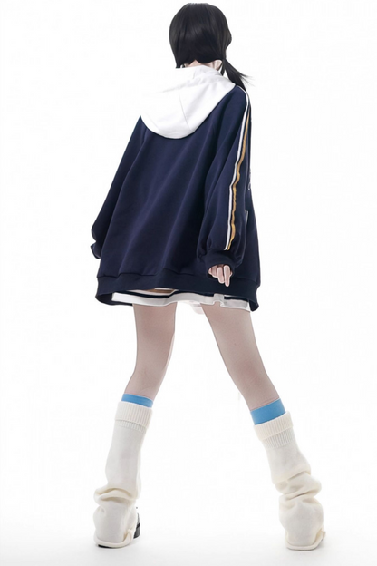 カレッジブルージャケット+フーディードレス+パンツ+スウェット