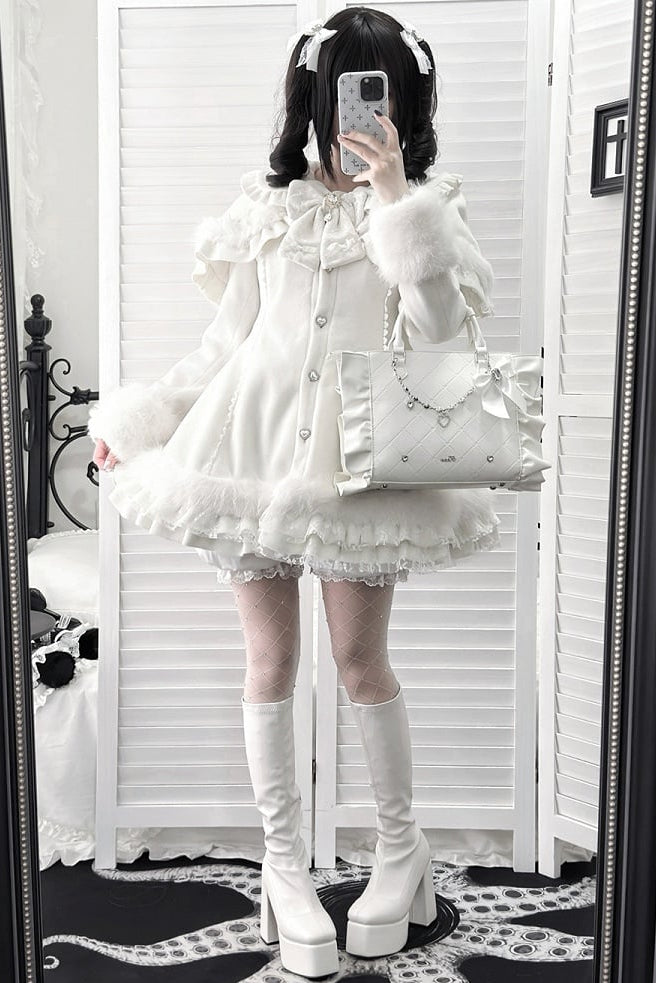 【11月13日予約締切】White Pearl Bow-Tie Fur Coat With Detachable Cape And Fur Cuffs