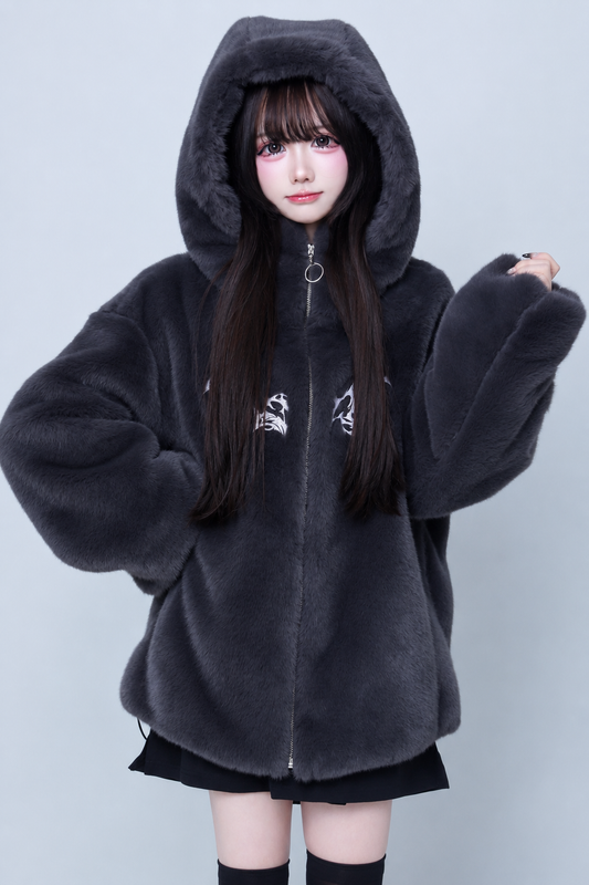 Veste gothique en fourrure à capuche sombre