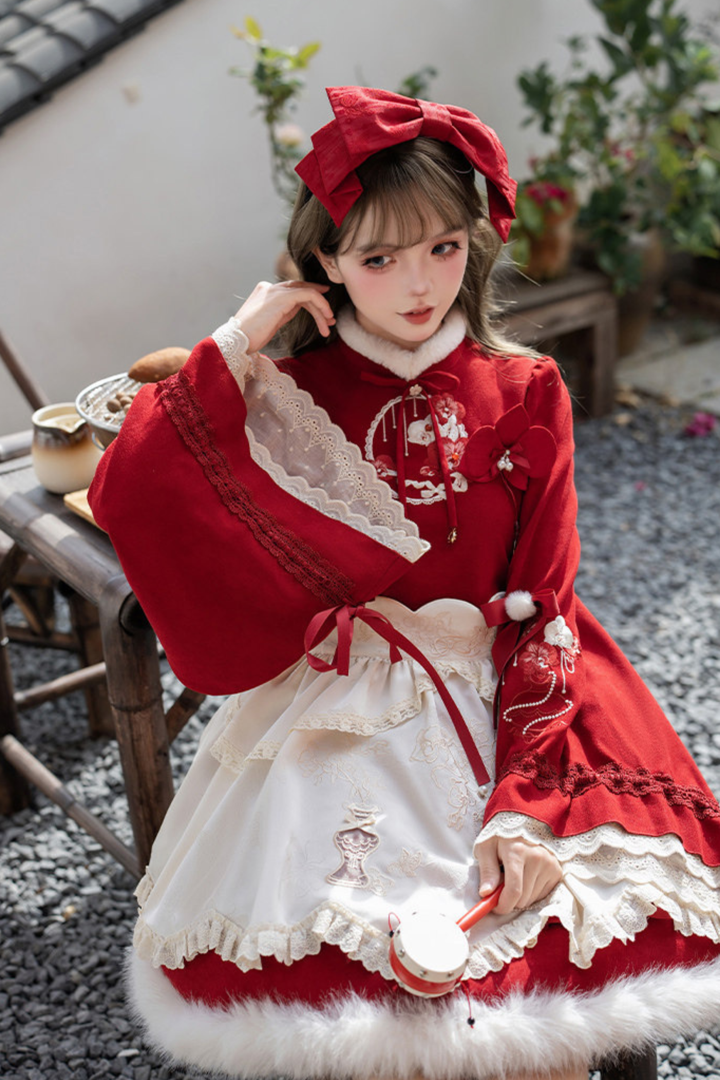 China Big Sleeve Dress + Apron + Skirt + Leg Warmers + Hairband + Clip + Pin