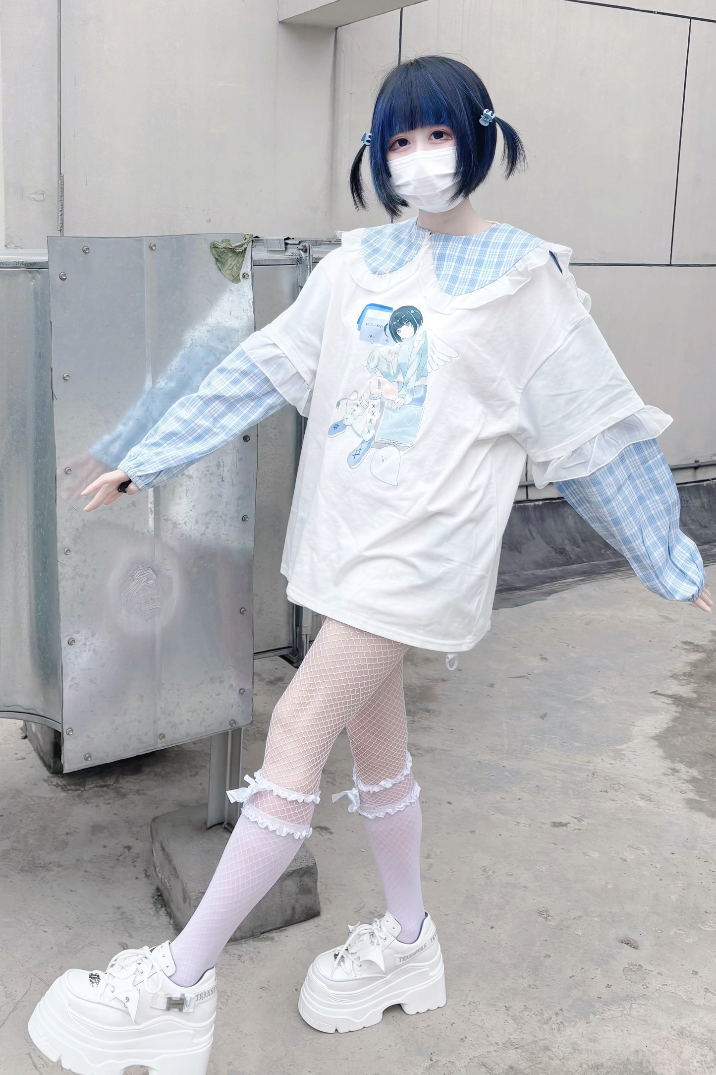 Reverse Wings Platform Shoes