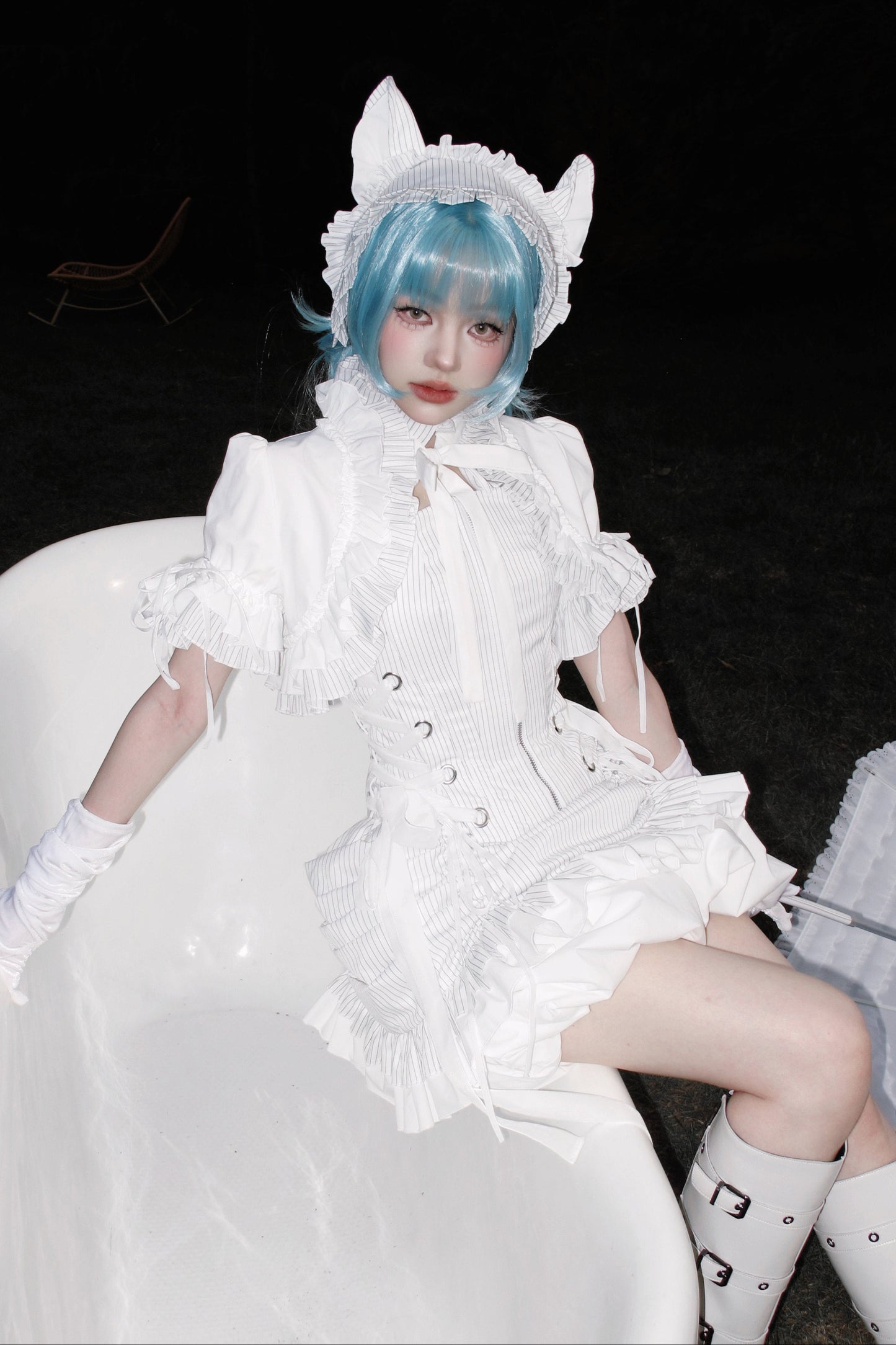 [Vorbestellschluss: 8. August] Gothic-Lolita Dark-Cat gestreifte kurze Rüschenjacke+Korsett-Bustier+hochziehbare kurze Rüschenshorts