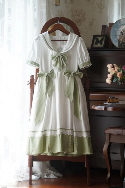 [Reservierungsschluss 28. Juni] 5 Farben/Sailor-Lolita-Streifenkleid mit Schleife und Puffärmeln