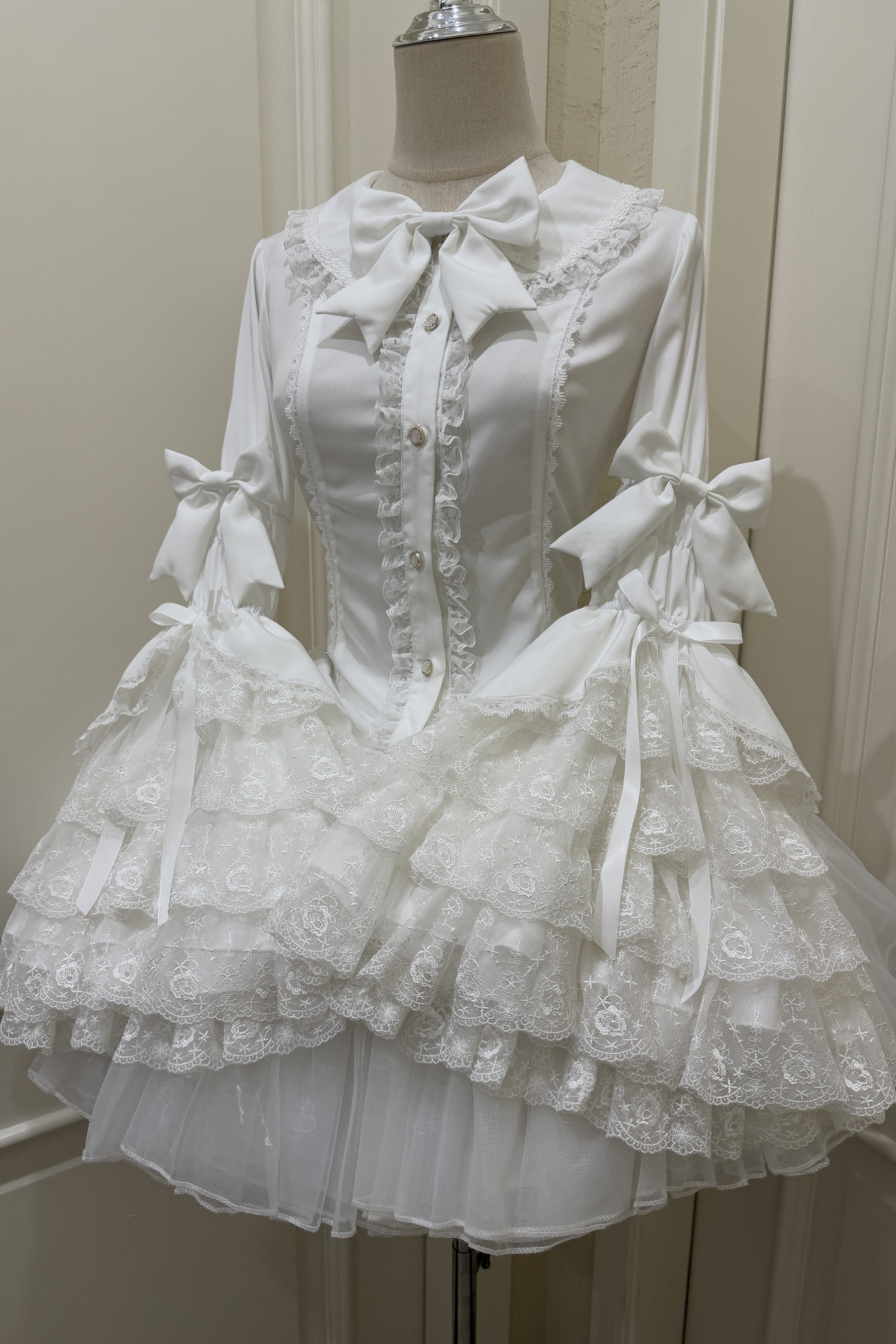 プリンセスリボンフリルスリーブシャツ