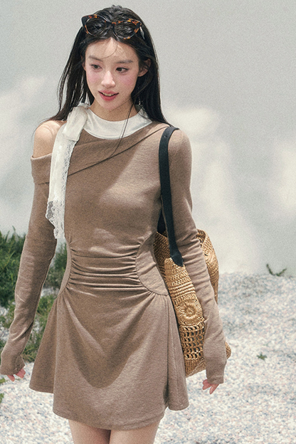 フレンチレースオフショルダードレス