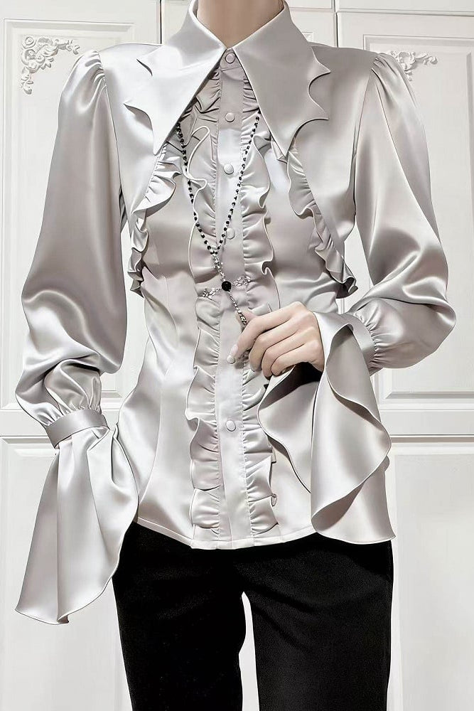 [Reservierungsschluss am 26. Juni] Blau/Schwarz/Grau/Grün/Lila/Weiß Gothic-Lolita-Hemd mit Fledermausflügel-Kragen und eleganten Rüschen-Flare-Ärmeln