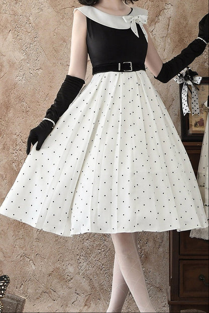 [Reservierungsfrist: 17. August] Elegantes klassisches Lolita-Kleid mit Polka Dots und Schleife (mit Schnallengürtel & Schleifenbrosche)