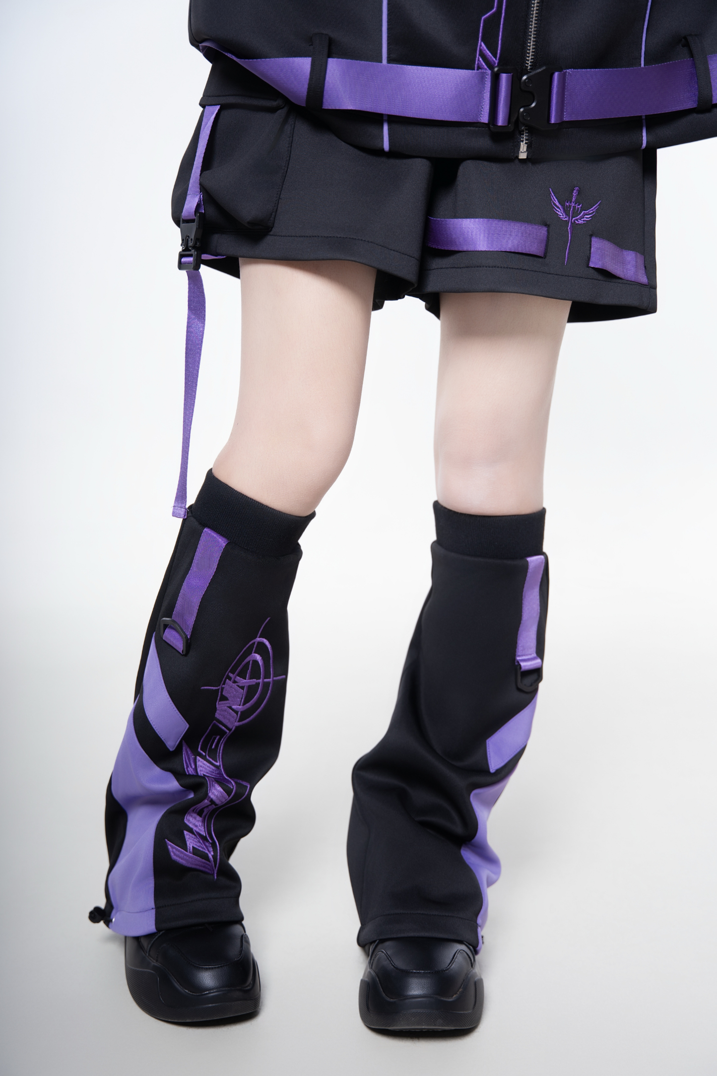 サブカルサイバージャケット+ショートパンツ+レッグカバー