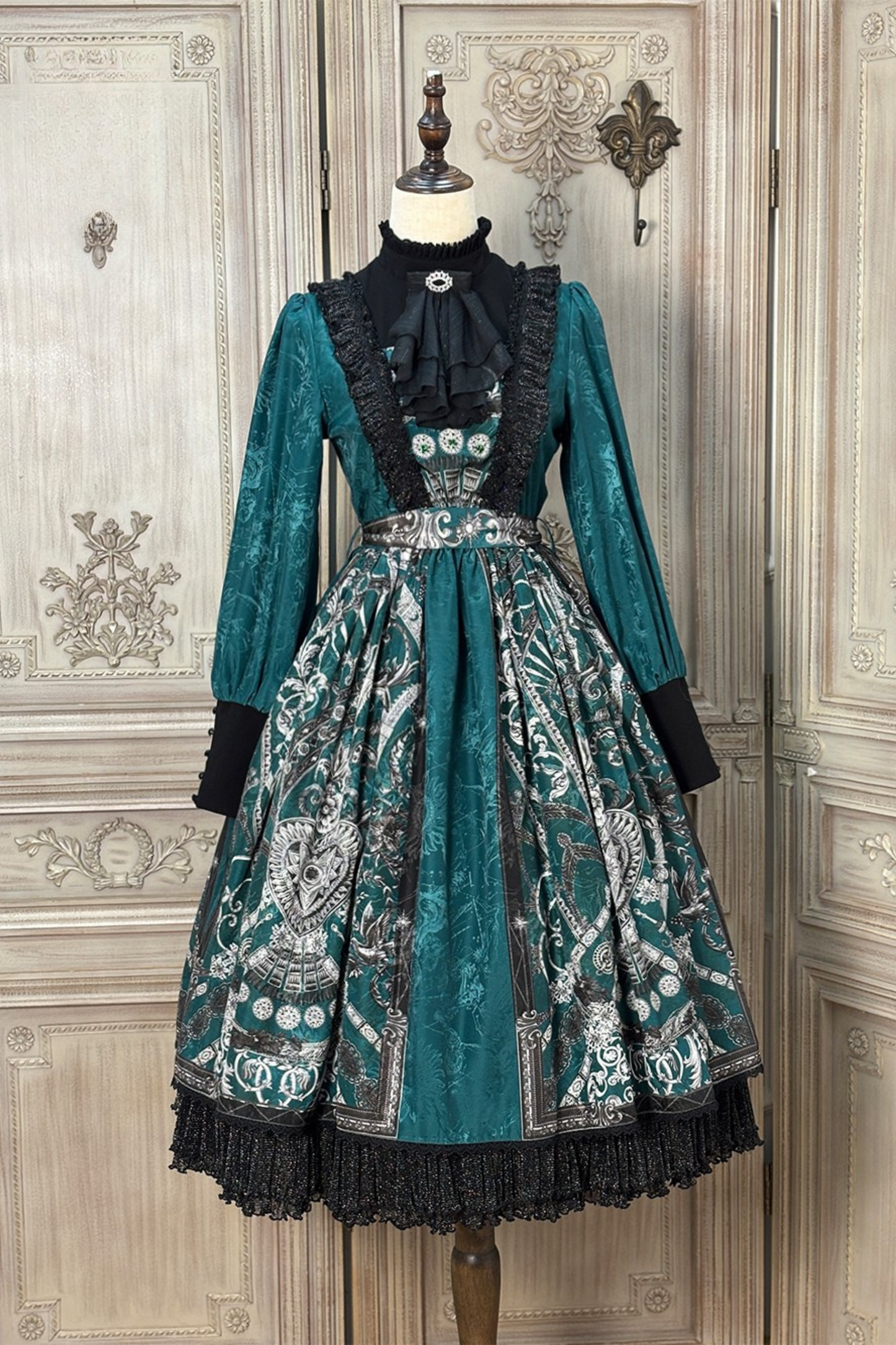 Gorgeous Gothic Dark Elegant Lolita Dress