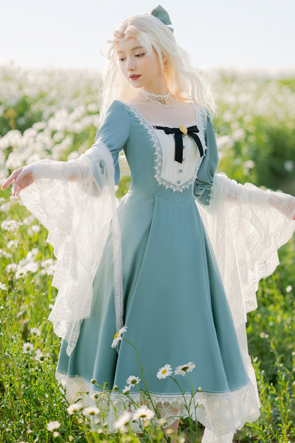 Elegant Retro Lace Classic Lolita Dress