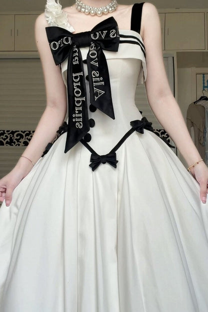 【Reservierungsschluss 29. Juli】Klassisches Schleifen-Elegant-Lolita-Stickerei-JKS-Kleid-Set (mit Korsage) + Zubehörset