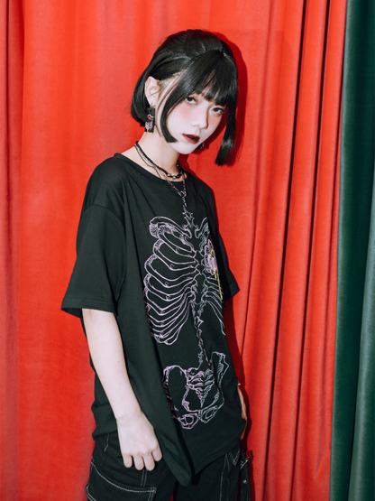 Flower Born Dark Chainalus Tops